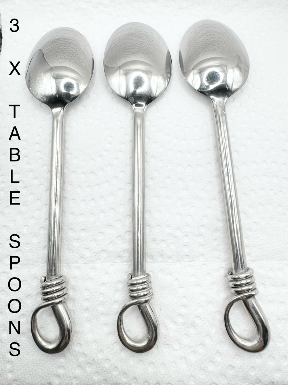 Gourmet Settings Twist 18/10 Stainless Steel Flatware 16 Piece Set - Picture 9 of 16